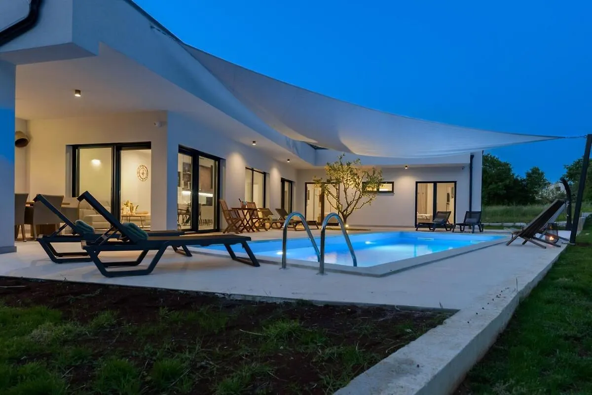 Villa Lim Silent By Istrialux Matohanci Chorvatsko